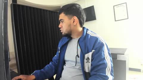 ig aaron hunter123 online show from 03/28/26, 01:33