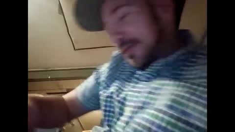 aaronshere888888 online show from 03/19/26, 09:35