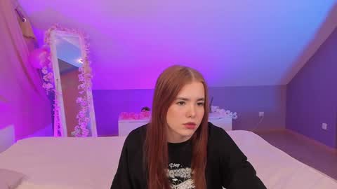 Snapshot of aataraxx chatting on 02/01/25, 08:29 Fiona and Harry online show from 02/01/25, 08:29