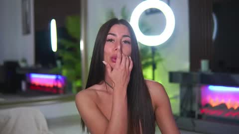 Snapshot of abbela_white chatting on 05/16/26, 06:10 Alexa online show from 05/16/26, 06:10