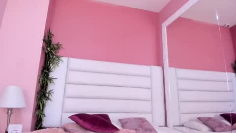 abbey_walker online show from 02/18/25, 05:53