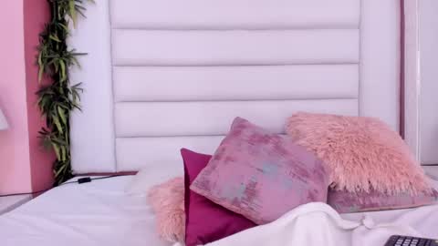 abbey_walker online show from 02/26/25, 06:15