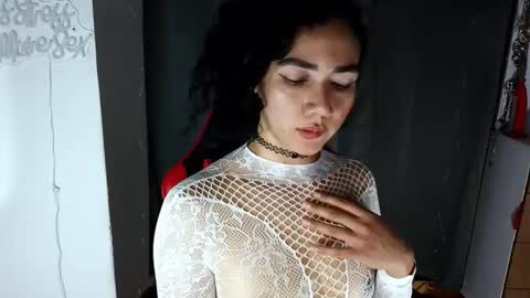 Snapshot of abbi_mooncb chatting on 05/03/26, 02:23 Abbi mooncb online show from 05/03/26, 02:23