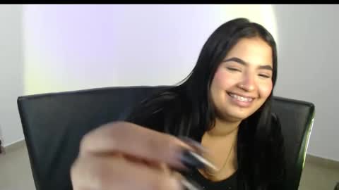 abbie777 online show from 12/18/24, 04:20