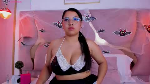 Snapshot of abbiejones_ chatting on 10/17/25, 04:09 abbiejones_ online show from 10/17/25, 04:09