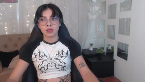 Abbi online show from 12/28/24, 08:36