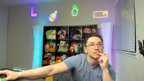 Snapshot of abbuddy920236 chatting on 01/21/25, 05:16 buddy online show from 01/21/25, 05:16