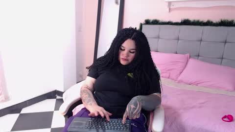 Snapshot of abby_hiiltoon chatting on 01/08/26, 05:21 Abby online show from 01/08/26, 05:21