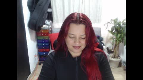 Snapshot of abby_iloveit chatting on 12/06/24, 01:33 abby iloveit online show from 12/06/24, 01:33