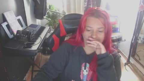 Snapshot of abby_iloveit chatting on 10/17/25, 01:03 abby iloveit online show from 10/17/25, 01:03