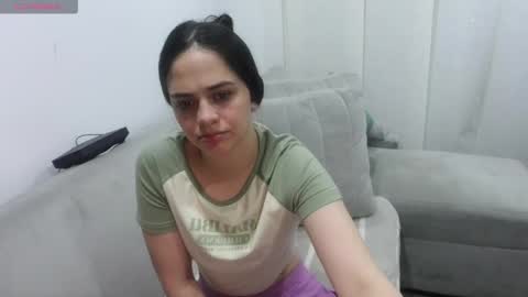 Snapshot of abby_jensen chatting on 04/21/26, 02:04 abby jense online show from 04/21/26, 02:04