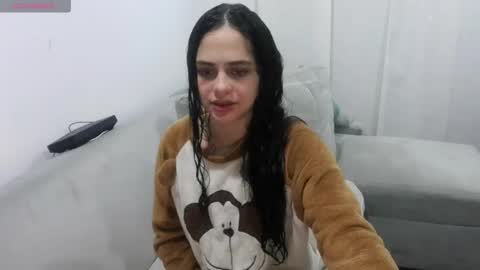Snapshot of abby_jensen chatting on 04/21/26, 02:51 abby jense online show from 04/21/26, 02:51