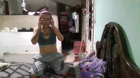 Snapshot of abbyasher chatting on 01/11/25, 02:52 Abby online show from 01/11/25, 02:52