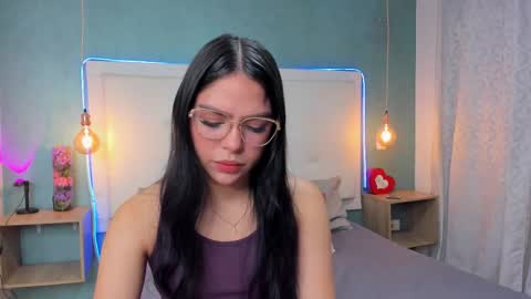 Abby Dixon  online show from 11/18/25, 03:16