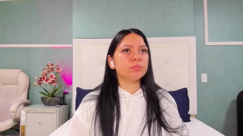 Snapshot of abbydixon1 chatting on 02/18/26, 12:01 Abby Dixon online show from 02/18/26, 12:01