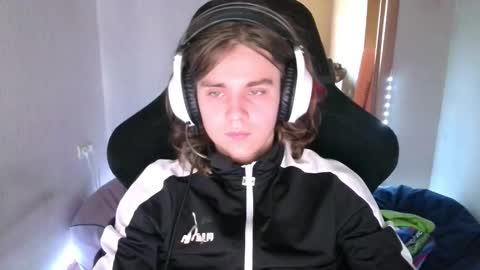 abbysal_blade online show from 10/20/25, 06:14