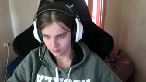 abbysal_blade online show from 11/30/25, 05:55