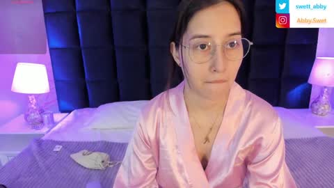 Abigail online show from 03/27/26, 12:16