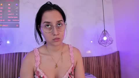Snapshot of abbysweet1_ chatting on 06/01/26, 12:40 Abigail online show from 06/01/26, 12:40
