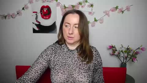 abbytaylorr online show from 11/11/25, 07:30