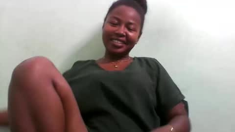 Snapshot of abella677022 chatting on 02/19/26, 11:39 abella677022 online show from 02/19/26, 11:39