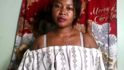 Snapshot of abella677022 chatting on 04/28/26, 02:38 abella677022 online show from 04/28/26, 02:38