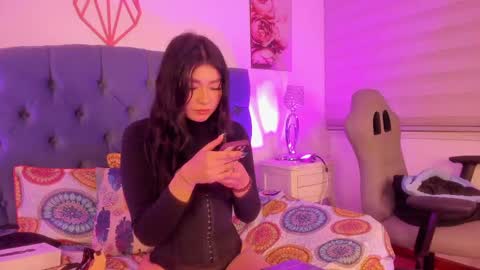 Abella online show from 10/18/25, 06:16