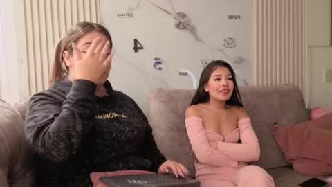 Abella online show from 10/21/25, 01:45