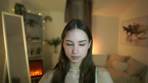 abella_danger_x online show from 03/05/25, 09:49