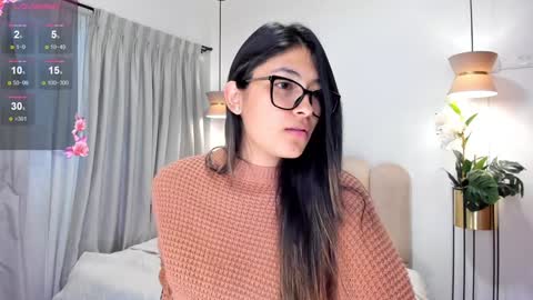  Abella Ruiz  online show from 02/03/25, 11:05