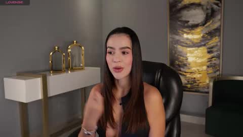 Snapshot of abellacroft chatting on 02/04/26, 01:06 Abella online show from 02/04/26, 01:06