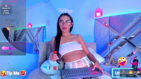 abelladgr online show from 01/19/25, 03:18