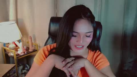 Snapshot of abetterchristine chatting on 07/09/26, 04:49 Abetterchristine online show from 07/09/26, 04:49