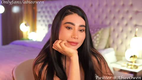 abie_owen online show from 03/12/25, 12:53