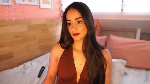 Snapshot of abigail_adamss_ chatting on 04/08/26, 10:32 Abigail online show from 04/08/26, 10:32