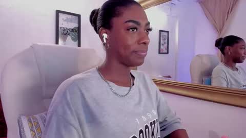 Abigail online show from 02/19/26, 11:17