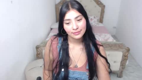 Snapshot of abigailpulgarin chatting on 10/01/25, 03:01 abigailpulgarin online show from 10/01/25, 03:01