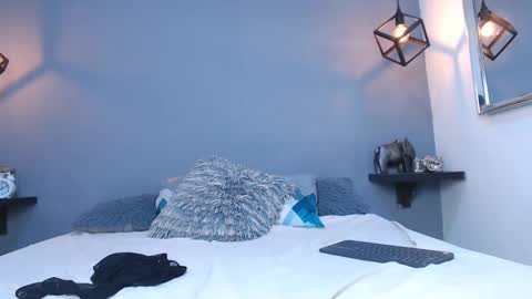 Abigail online show from 02/12/25, 11:07