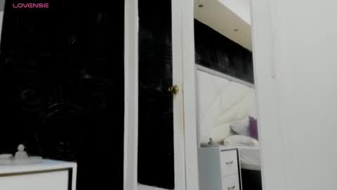 Abigail online show from 01/09/26, 11:13