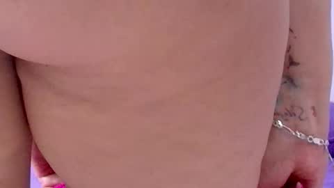 Abigail online show from 01/09/26, 03:20