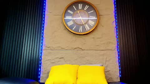  Abrovanel online show from 05/01/26, 05:28