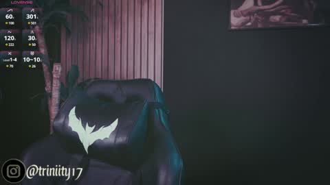 April  online show from 02/06/25, 09:17