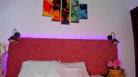 abril_gomez_11 online show from 10/04/25, 03:48