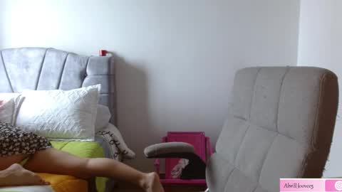 Abril online show from 02/26/25, 04:56