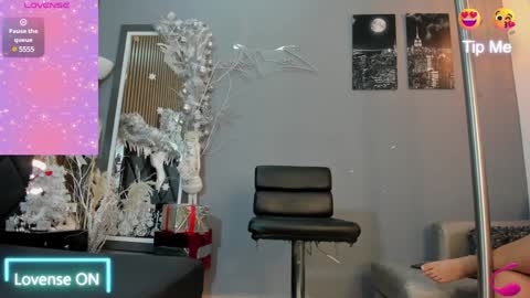 Snapshot of abril_ricci chatting on 01/03/25, 03:38 Abril online show from 01/03/25, 03:38