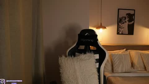 My name is Alexa. Please say hello I like to chat with you. If you have requests please use tip online show from 06/05/26, 11:21