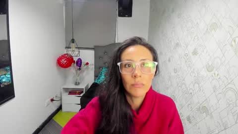 ABRIL online show from 03/06/25, 07:32