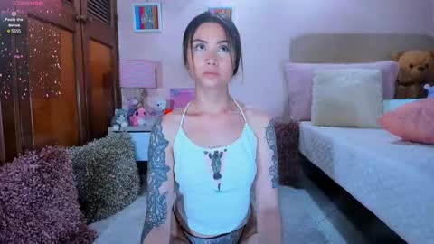 Abril online show from 02/13/25, 01:29