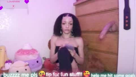 Peach online show from 02/04/26, 04:07