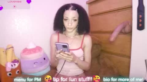 Peach online show from 02/24/26, 04:43